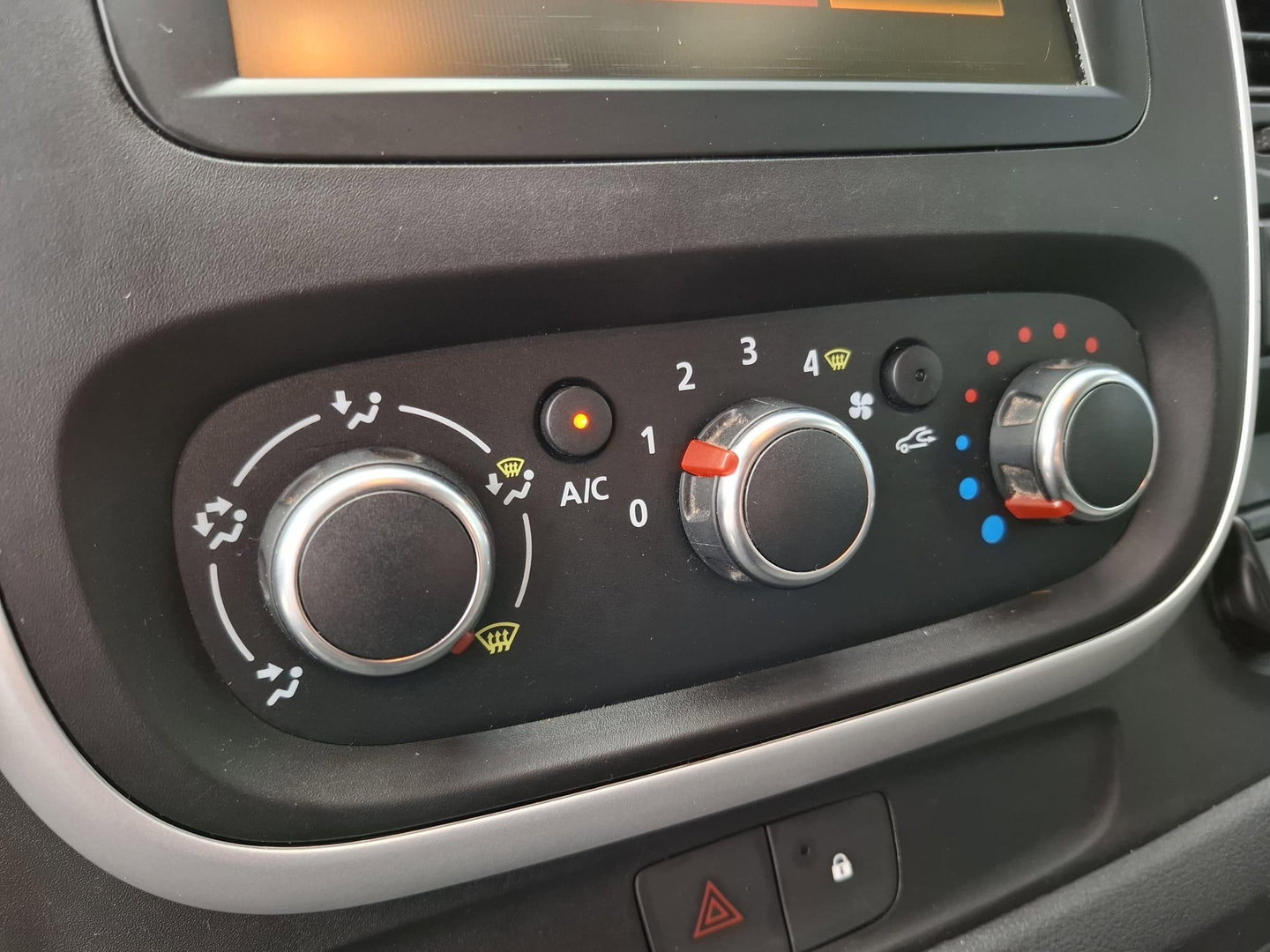 Fiat Talento 2.0 MultiJet L1H1 Basis AIRCO / CRUISE CONTROLE / TREKHAAK / EURO 6 / 3 ZITS