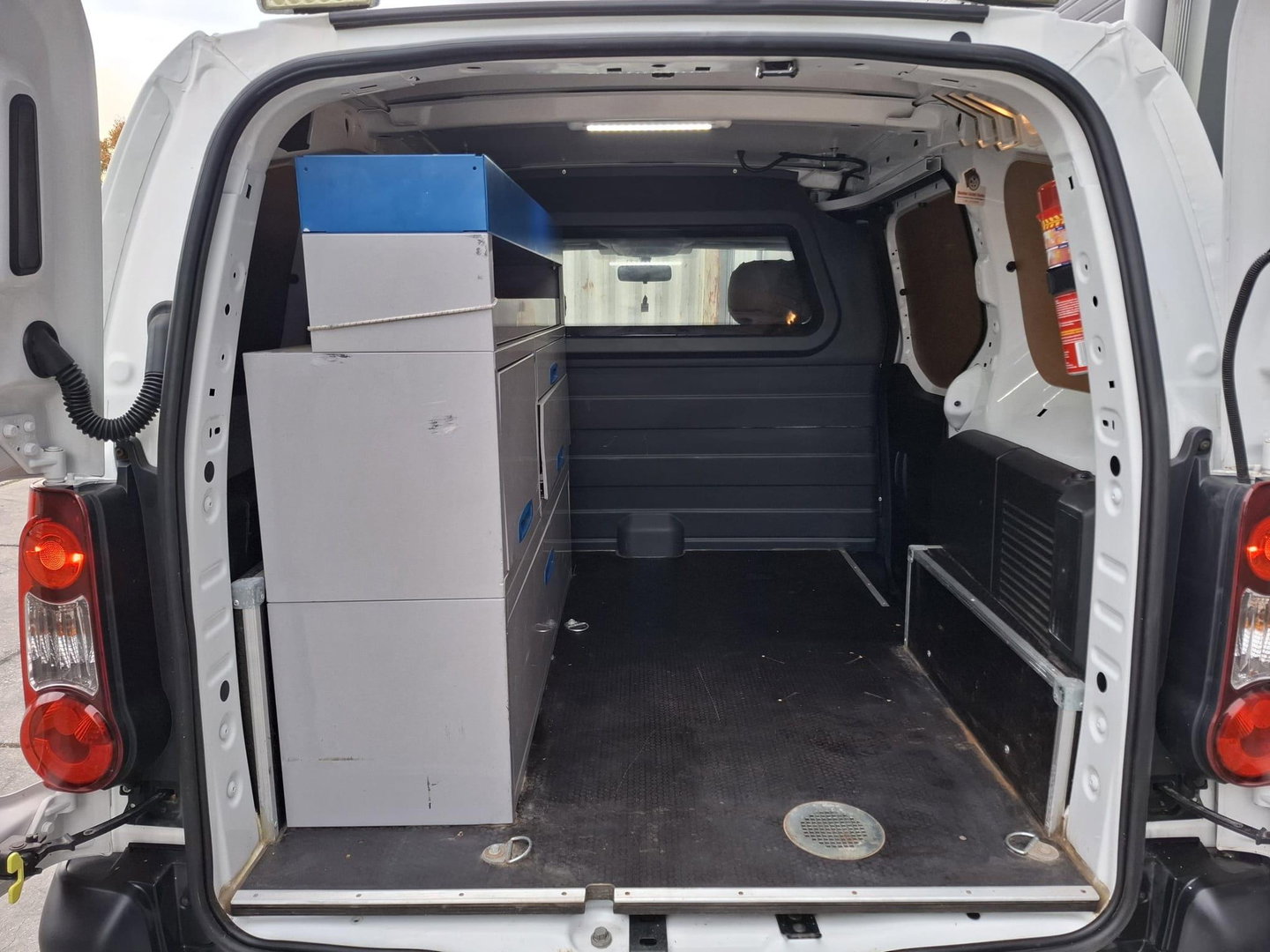 Citroën Berlingo 1.6 BlueHDI 100 Club S&S AIRCO / TREKHAAK / CRUISE CONTROLE / EURO 6 / MARGE !!