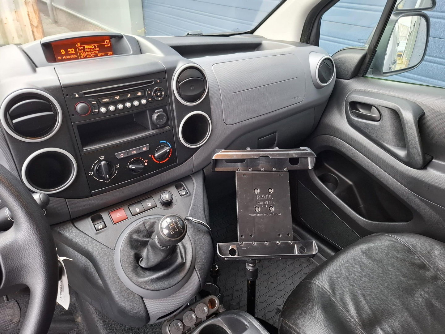 Citroën Berlingo 1.6 BlueHDI 100 Club S&S AIRCO / TREKHAAK / CRUISE CONTROLE / EURO 6 / MARGE !!