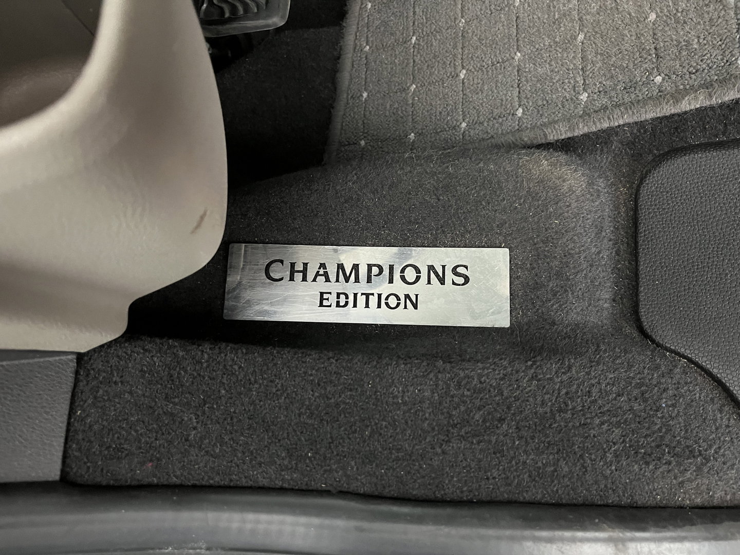 Ford Transit Custom 290 2.2 TDCI L2H1 Limited DC *DUBBEL-CABINE | DUBBELE-SCHUIFDEUR | LEATHER | NAVI-FULLMAP | CAMERA | AIRCO | CRUISE | PDC | 16''ALU | TOWBAR*