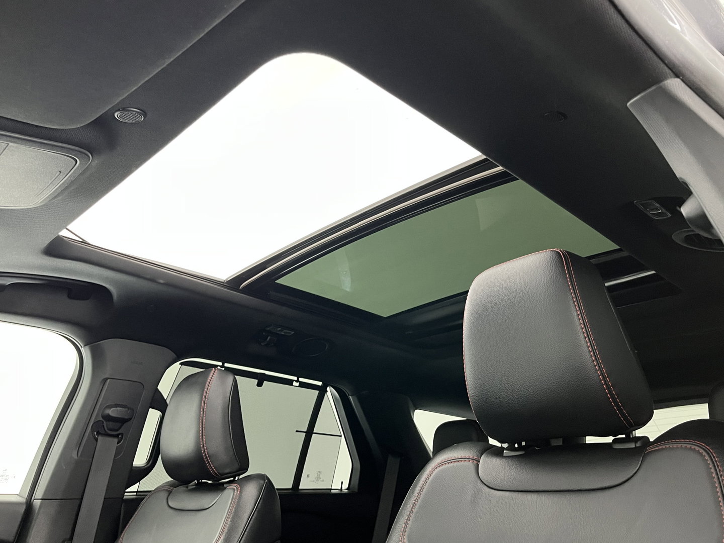 Ford Explorer 3.0 V6 EcoBoost PHEV ST-Line [7-Pers.] (Plug-in) (INCL.BTW) Aut. *PANO | LEATHER | FULL-LED | MEMORY-PACK | BANG&OLUFSEN | TOP-VIEW | ADAPTIVE-CRUISE | BLIND-SPOT | KEYLESS | HEATED-VENTILATED-COMFORTSEATS | 20''ALU | TOWBAR*