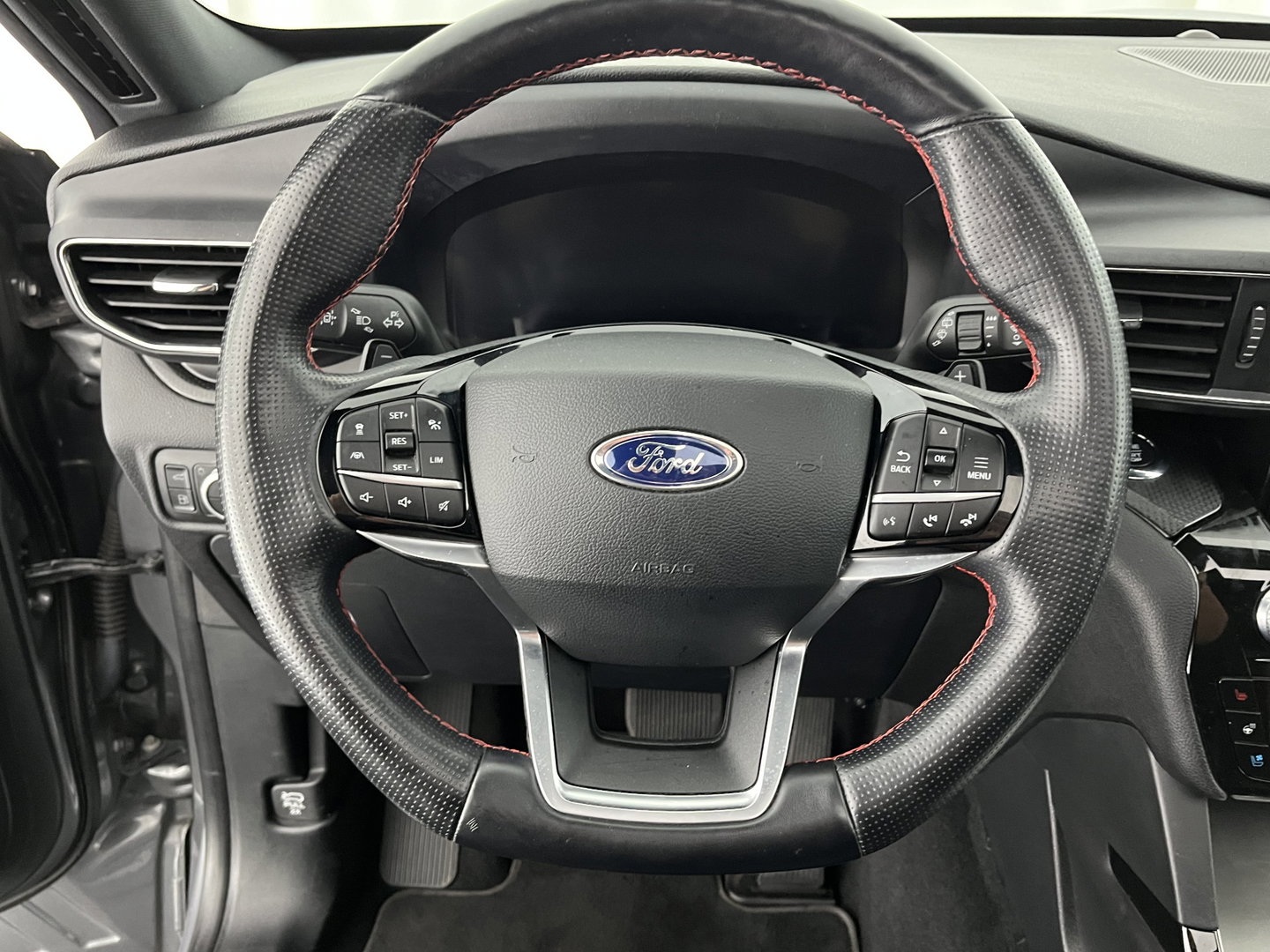 Ford Explorer 3.0 V6 EcoBoost PHEV ST-Line [7-Pers.] (Plug-in) (INCL.BTW) Aut. *PANO | LEATHER | FULL-LED | MEMORY-PACK | BANG&OLUFSEN | TOP-VIEW | ADAPTIVE-CRUISE | BLIND-SPOT | KEYLESS | HEATED-VENTILATED-COMFORTSEATS | 20''ALU | TOWBAR*
