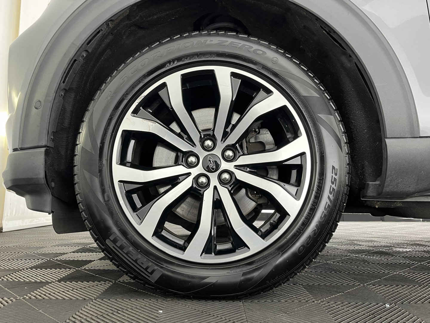 Ford Explorer 3.0 V6 EcoBoost PHEV ST-Line [7-Pers.] (Plug-in) (INCL.BTW) Aut. *PANO | LEATHER | FULL-LED | MEMORY-PACK | BANG&OLUFSEN | TOP-VIEW | ADAPTIVE-CRUISE | BLIND-SPOT | KEYLESS | HEATED-VENTILATED-COMFORTSEATS | 20''ALU | TOWBAR*