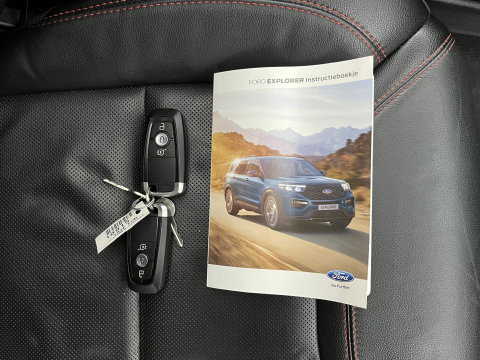 Ford Explorer 3.0 V6 EcoBoost PHEV ST-Line [7-Pers.] (Plug-in) (INCL.BTW) Aut. *PANO | LEATHER | FULL-LED | MEMORY-PACK | BANG&OLUFSEN | TOP-VIEW | ADAPTIVE-CRUISE | BLIND-SPOT | KEYLESS | HEATED-VENTILATED-COMFORTSEATS | 20''ALU | TOWBAR*