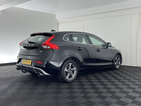 Volvo V40 2.0 D2 R-Design Business *LEATHER-MICROFIBRE | XENON | NAVI-FULLMAP | HEATED-SPORTSEATS | ECC | PDC | CRUISE | 15''ALU | TOWBAR*
