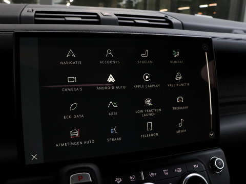 Land Rover Defender 2.0 P300e 110 X-Dynamic HSE |22"|Pano|Trekhaak|360 camera|Stoelkoeling