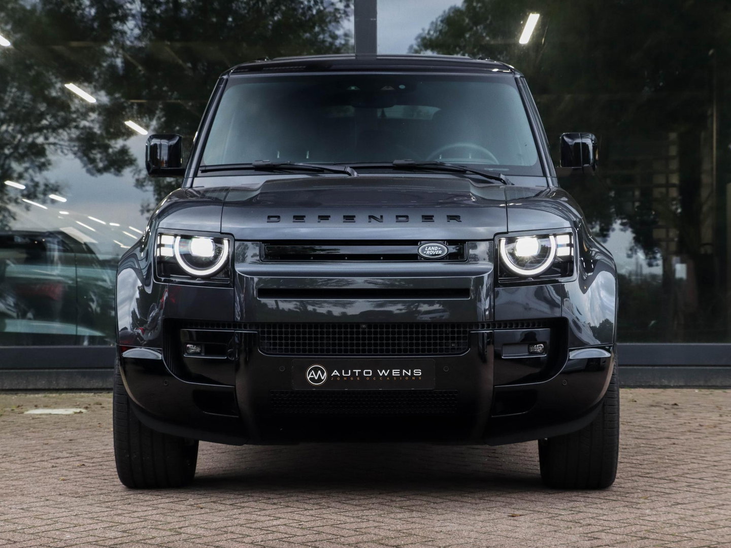 Land Rover Defender 2.0 P300e 110 X-Dynamic HSE |22"|Pano|Trekhaak|360 camera|Stoelkoeling