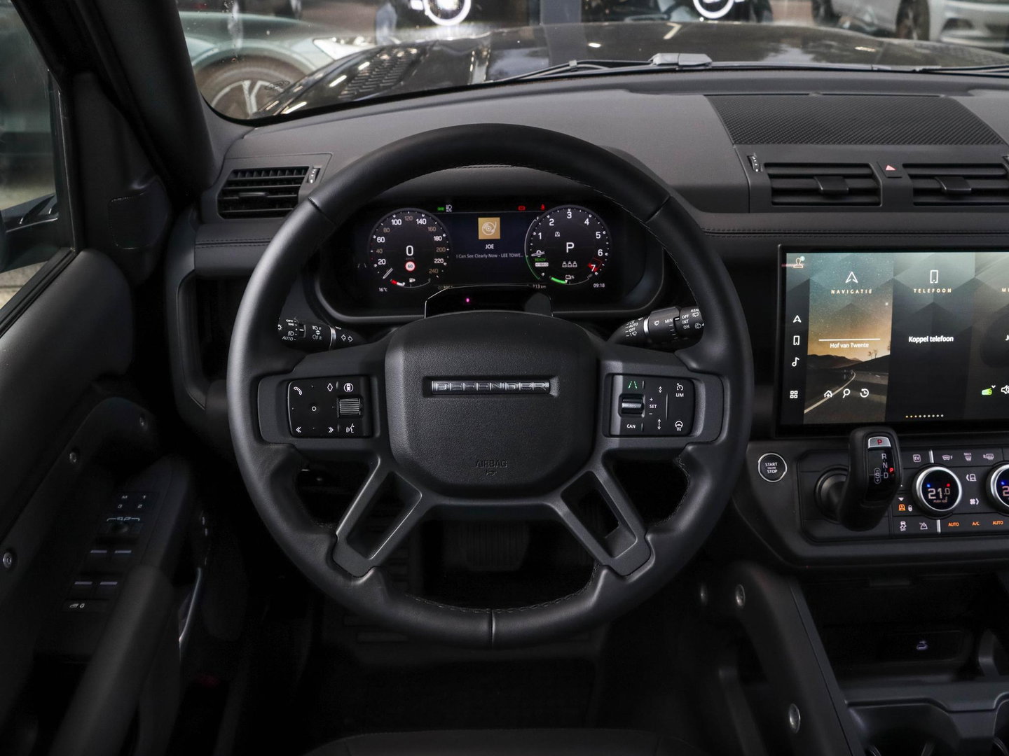 Land Rover Defender 2.0 P300e 110 X-Dynamic HSE |22"|Pano|Trekhaak|360 camera|Stoelkoeling