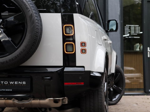 Land Rover Defender 2.0 P300e 110 X-Dynamic HSE |22"|Pano|Trekhaak|360 camera|Stoelkoeling