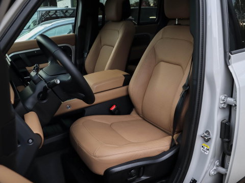 Land Rover Defender 2.0 P300e 110 X-Dynamic HSE |22"|Pano|Trekhaak|360 camera|Stoelkoeling