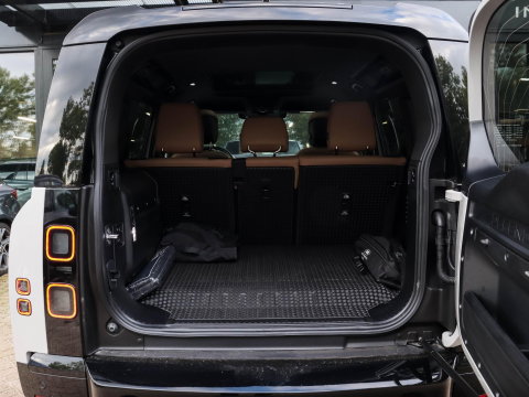 Land Rover Defender 2.0 P300e 110 X-Dynamic HSE |22"|Pano|Trekhaak|360 camera|Stoelkoeling