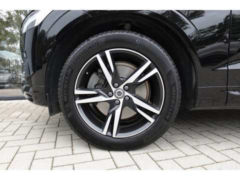 Volvo XC60 2.0 T8 Twin Engine AWD R-Design PANO KEYLESS VOL'