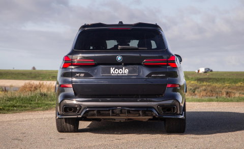 BMW X5 xDrive50e Launch Edition M PAKKET / SKYLOUNCH / TREKHAAK / MAXTON / PANO / HEAD UP / BEKERKOELING / STOEVERWAMRING / DEALER ONDERHOUDEN