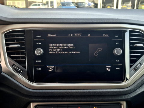 Volkswagen T-Roc 1.0 TSI Style Business | ADAPTIEF | LED DRL | STOELVERWARMING | CLIMATE |