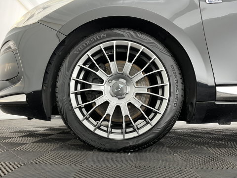 Citroën DS5 2.0 HDi Sport Chic Aut. *PANO | LUXURY-LEATHER | MEMORY-PACK | NAVI-FULLMAP | KEYLESS | CAMERA | MASSAGE | CRUISE | CAMERA | SHIFT-PADDLES | COMFORT-SEATS | 17"ALU*