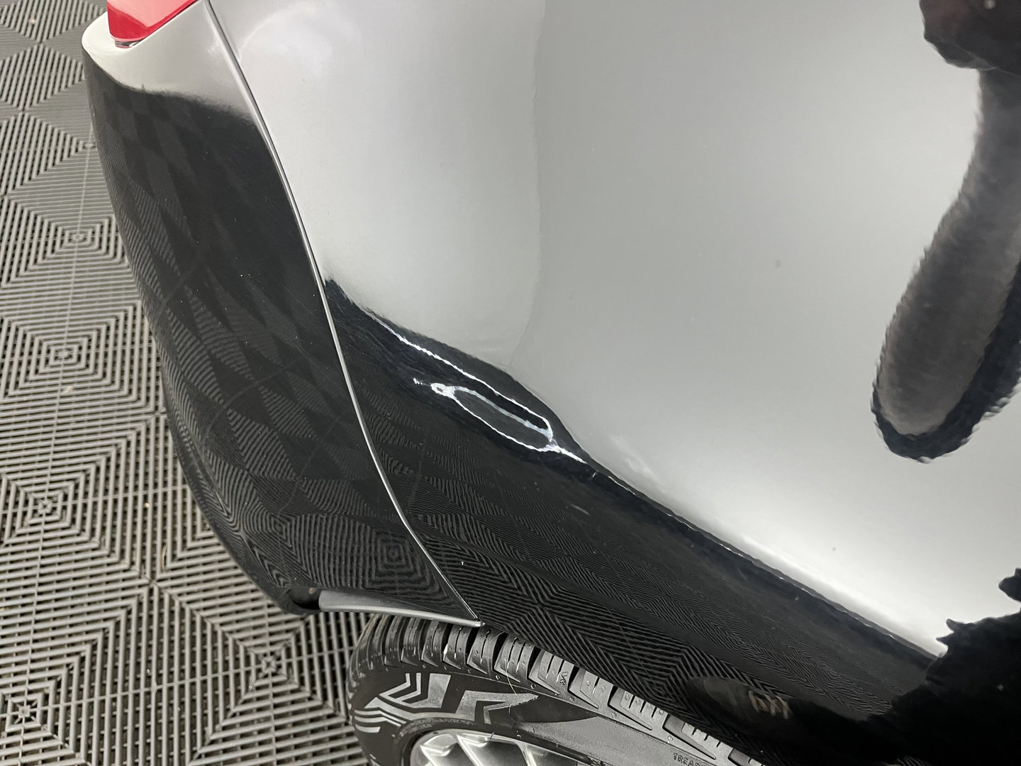 Citroën DS5 2.0 HDi Sport Chic Aut. *PANO | LUXURY-LEATHER | MEMORY-PACK | NAVI-FULLMAP | KEYLESS | CAMERA | MASSAGE | CRUISE | CAMERA | SHIFT-PADDLES | COMFORT-SEATS | 17"ALU*