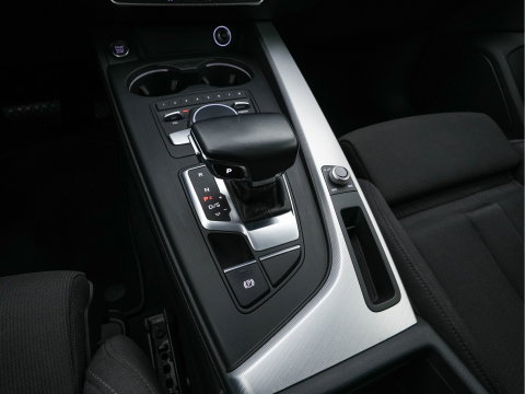 Audi A4 Avant 2.0 TFSI MHEV Design Pro Line Plus Aut. *DIGI-COCKPIT | XENON | NAVI-FULLMAP | HEATED-SPORTSEATS | PRIVACY-GLASS | AUDI-SOUND | AIRCO | PDC | CRUISE | 18''ALU | TOWBAR*