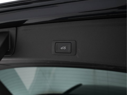 Audi A4 Avant 2.0 TFSI MHEV Design Pro Line Plus Aut. *DIGI-COCKPIT | XENON | NAVI-FULLMAP | HEATED-SPORTSEATS | PRIVACY-GLASS | AUDI-SOUND | AIRCO | PDC | CRUISE | 18''ALU | TOWBAR*
