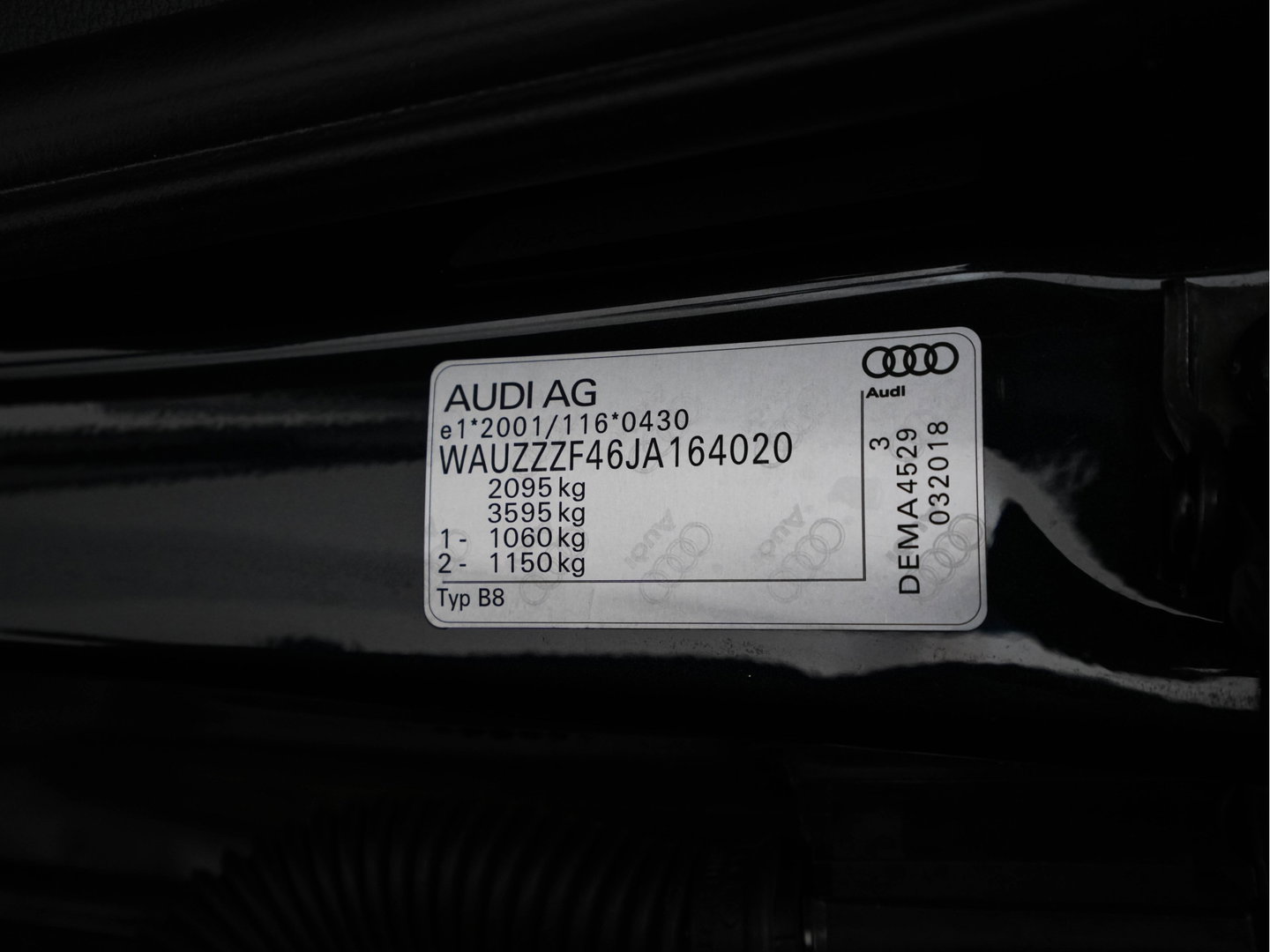 Audi A4 Avant 2.0 TFSI MHEV Design Pro Line Plus Aut. *DIGI-COCKPIT | XENON | NAVI-FULLMAP | HEATED-SPORTSEATS | PRIVACY-GLASS | AUDI-SOUND | AIRCO | PDC | CRUISE | 18''ALU | TOWBAR*