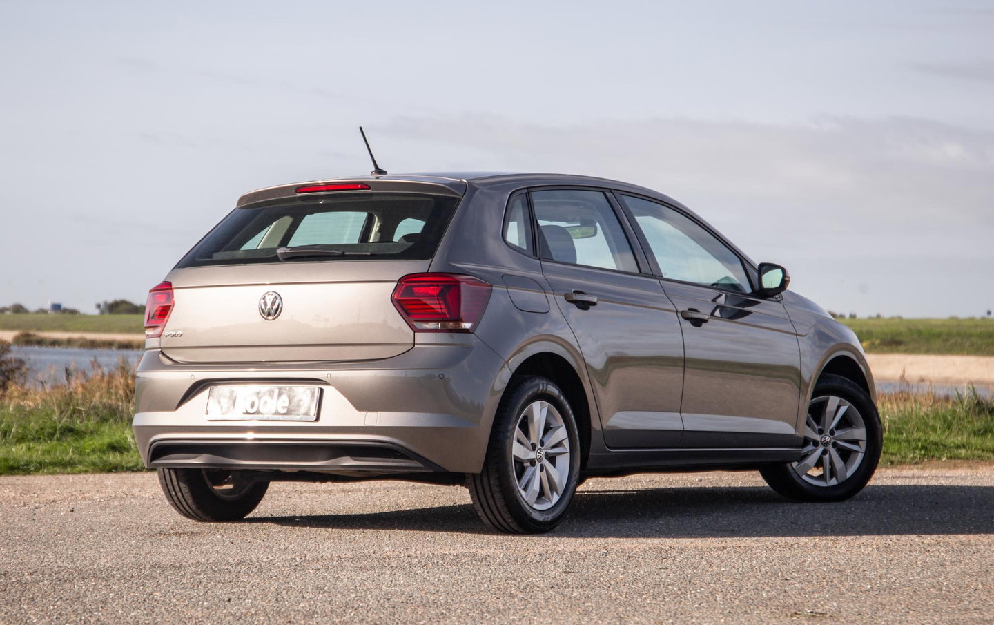 Volkswagen Polo 1.0 TSI Comfortline AIRCO / CRUISE CONTROLE / 5 DEURS / STOELVERWARMING / BENZINE