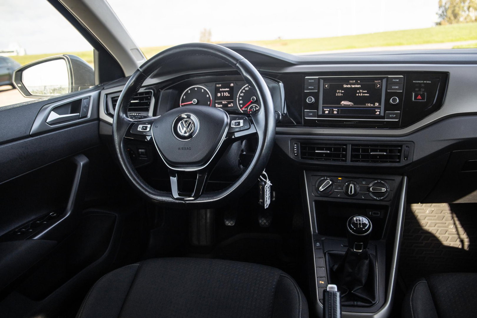 Volkswagen Polo 1.0 TSI Comfortline AIRCO / CRUISE CONTROLE / 5 DEURS / STOELVERWARMING / BENZINE