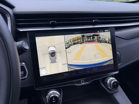 Lynk & Co 01 1.5 Zwarte Hemel|Pano|NL-Auto|Keyless|Infinity|Camera|Carplay|Memory