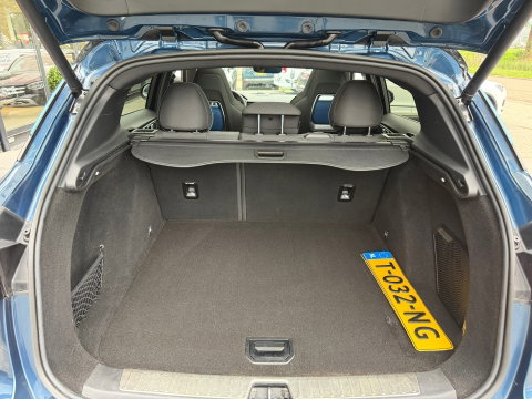 Lynk & Co 01 1.5 Zwarte Hemel|Pano|NL-Auto|Keyless|Infinity|Camera|Carplay|Memory