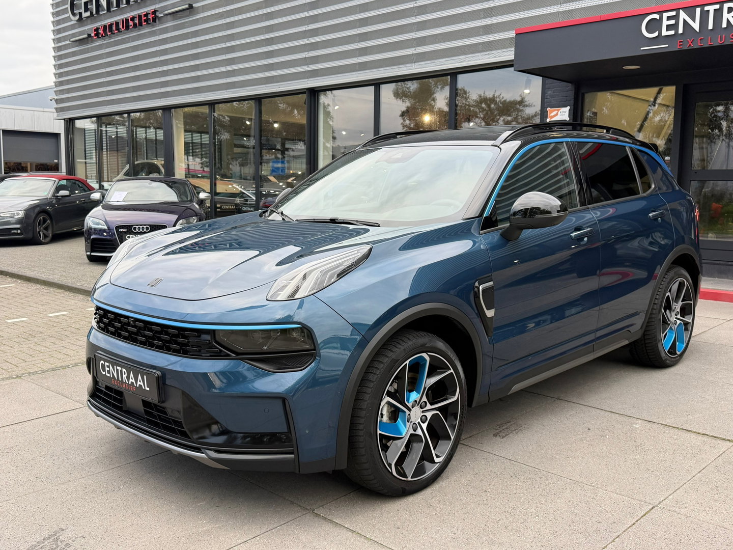 Lynk & Co 01 1.5 Zwarte Hemel|Pano|NL-Auto|Keyless|Infinity|Camera|Carplay|Memory