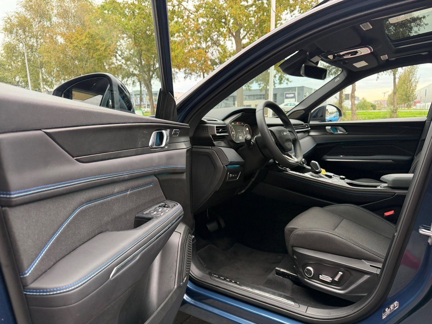 Lynk & Co 01 1.5 Zwarte Hemel|Pano|NL-Auto|Keyless|Infinity|Camera|Carplay|Memory