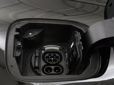 Mercedes-Benz EQA 250 Business Solution Luxury 67 kWh