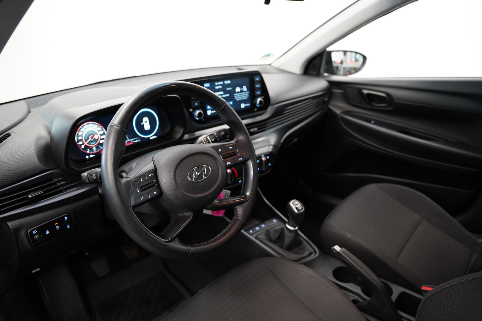Hyundai i20 1.0 T-GDI Premium | Camera | Stoel- & Stuurverwarming | Digitaal Dashboard | PDC 24 Maanden garantie* (Vraag naar de voorwaarden)