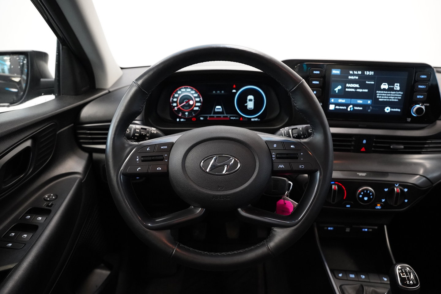 Hyundai i20 1.0 T-GDI Premium | Camera | Stoel- & Stuurverwarming | Digitaal Dashboard | PDC 24 Maanden garantie* (Vraag naar de voorwaarden)