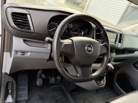 Opel Vivaro 2.0 CDTI L3H1 Edition / vaste prijs rijklaar € 11.950 ex btw / euro 6 / bpm vrij / lease vanaf € 201 / airco / cruise / navigatie / achteruit rijcamera / trekhaak / pdc