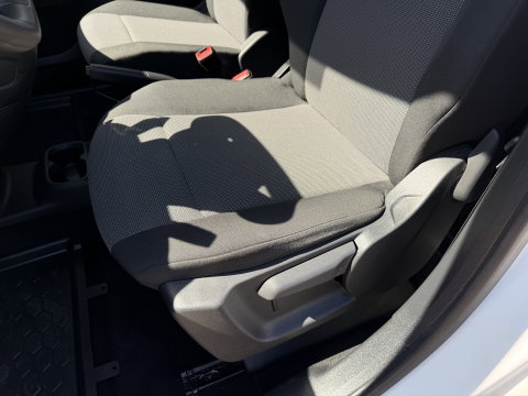 Opel Vivaro 2.0 CDTI L3H1 Edition / vaste prijs rijklaar € 11.950 ex btw / euro 6 / bpm vrij / lease vanaf € 201 / airco / cruise / navigatie / achteruit rijcamera / trekhaak / pdc