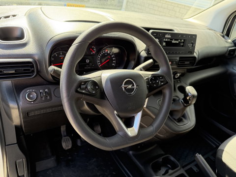 Opel Vivaro 2.0 CDTI L3H1 Edition / vaste prijs rijklaar € 11.950 ex btw / euro 6 / bpm vrij / lease vanaf € 201 / airco / cruise / navigatie / achteruit rijcamera / trekhaak / pdc