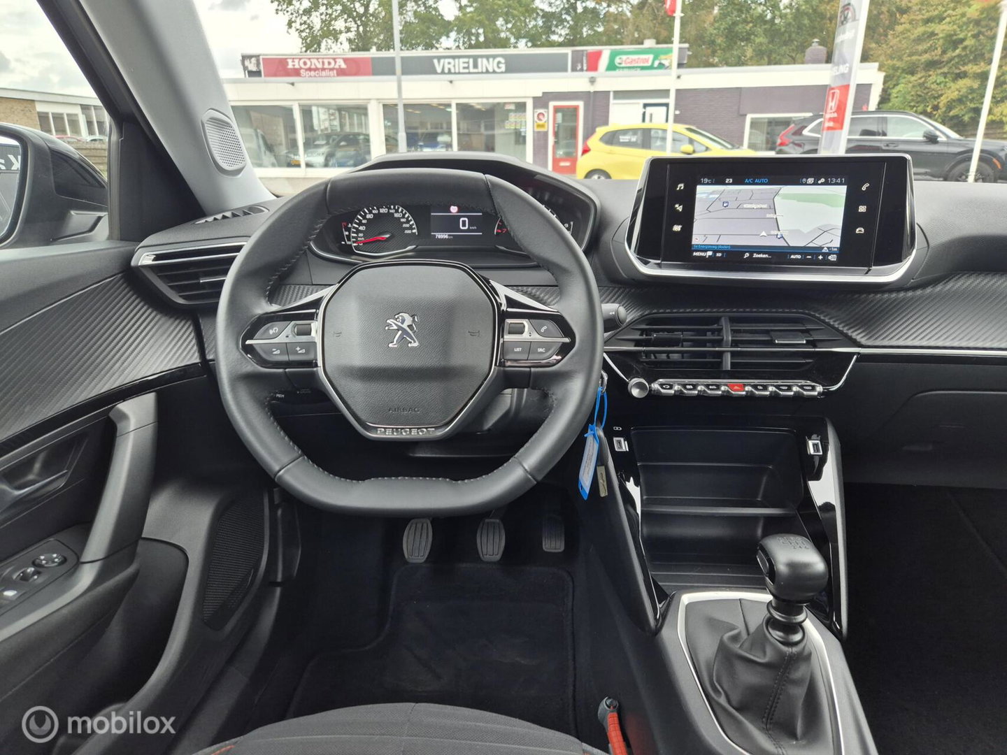 Peugeot 2008 1.2 PureTech (130 PK), Dealer onderhouden, NAP!