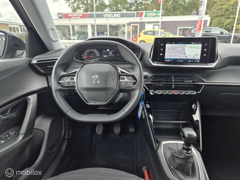 Peugeot 2008 1.2 PureTech (130 PK), Dealer onderhouden, NAP!
