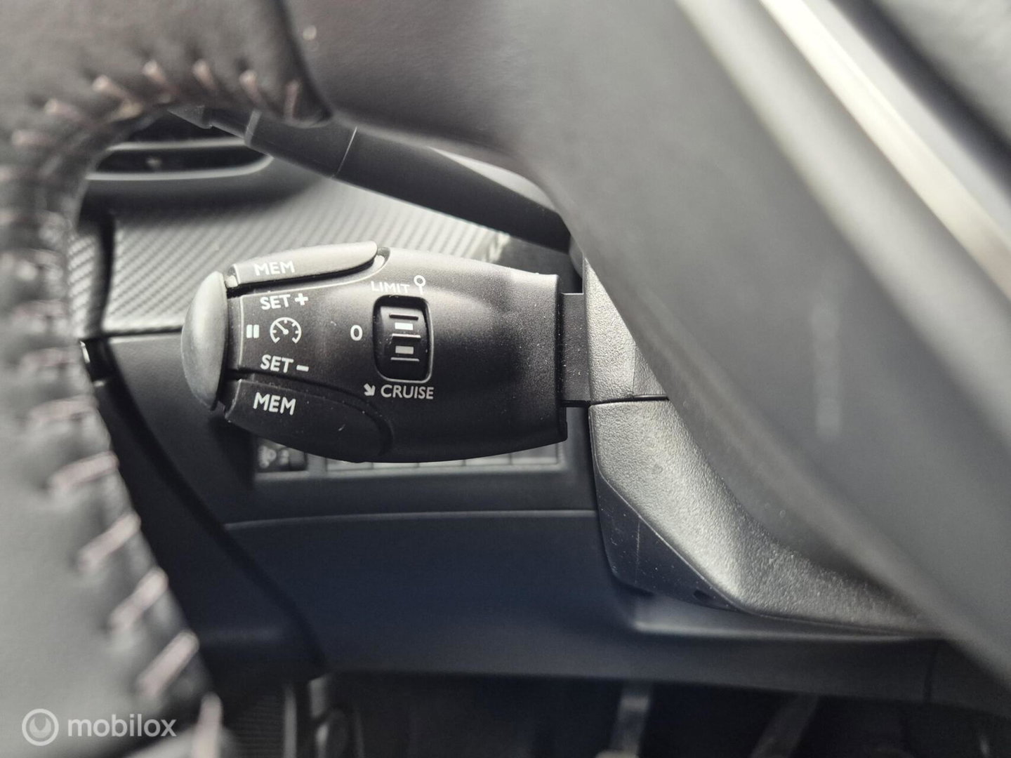 Peugeot 2008 1.2 PureTech (130 PK), Dealer onderhouden, NAP!