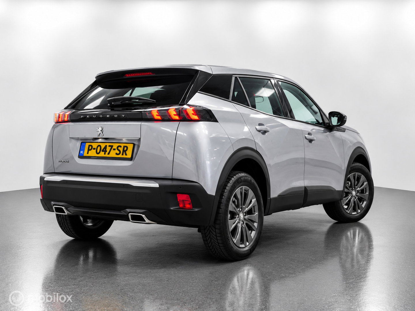 Peugeot 2008 1.2 PureTech (130 PK), Dealer onderhouden, NAP!