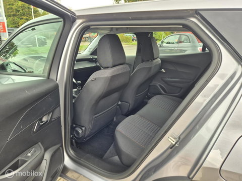 Peugeot 2008 1.2 PureTech (130 PK), Dealer onderhouden, NAP!