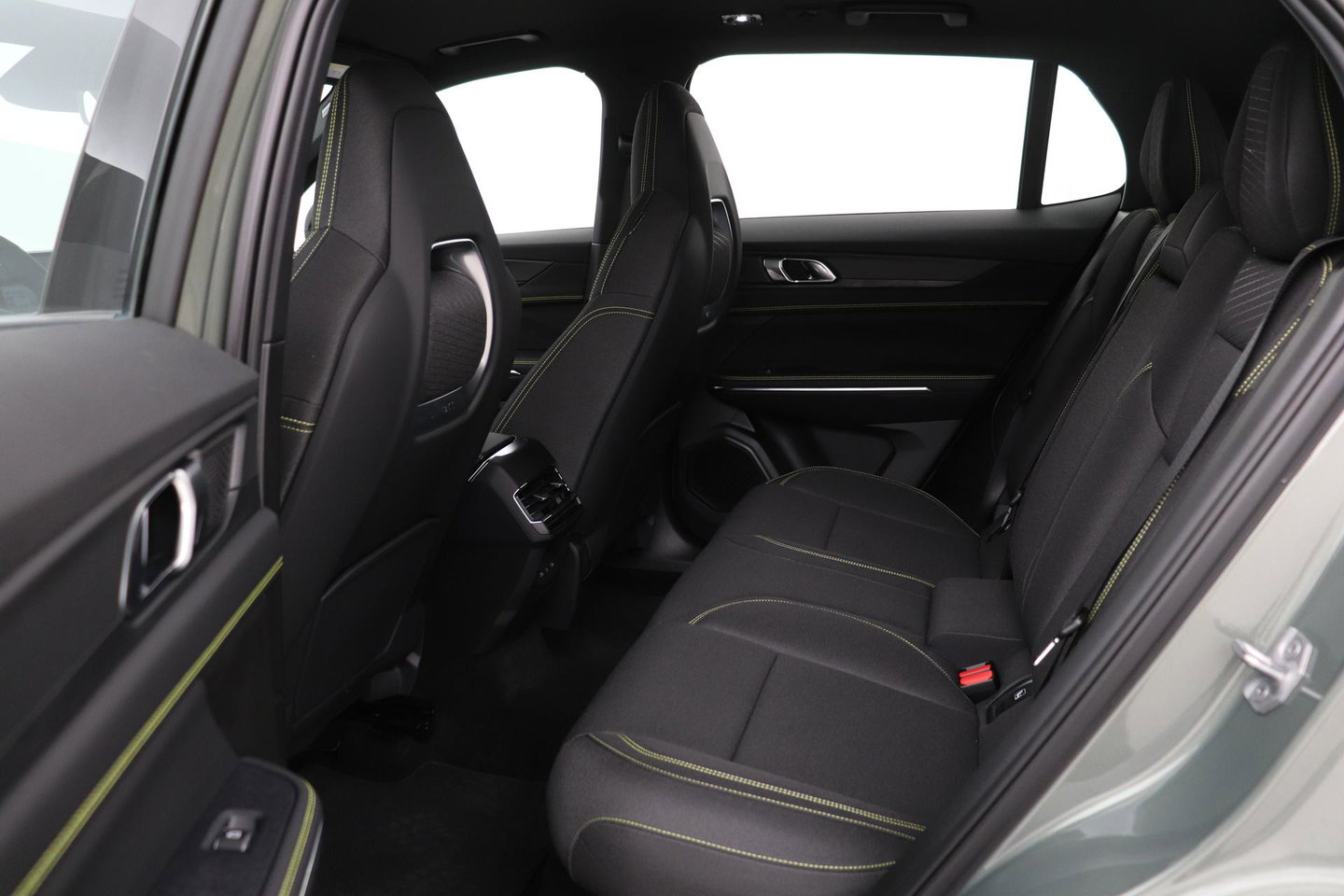 Lynk & Co 01 Lynk&co 1.5 Core | ACC | Camera | Carplay | 19 inch | LED | Draadloos opladen