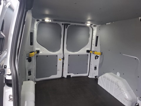 Ford Transit Custom 280 2.0 TDCI L2H1 Trend AIRCO / CRUISE CONTROLE / 3 ZITS / AUTOMAAT / EURO 6