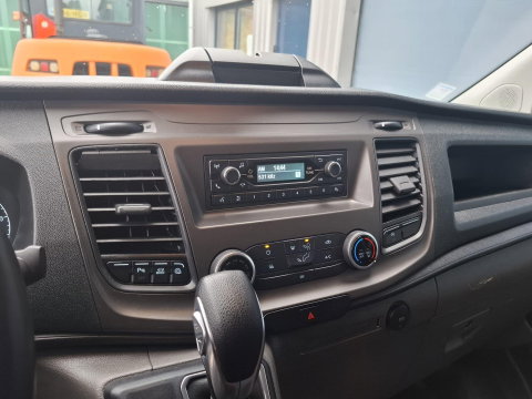 Ford Transit Custom 280 2.0 TDCI L2H1 Trend AIRCO / CRUISE CONTROLE / 3 ZITS / AUTOMAAT / EURO 6