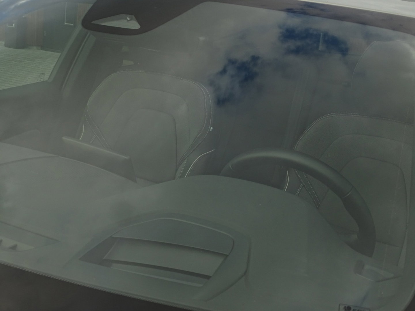 Volvo XC60 T6 357PK AWD / Heico Ed. / 2025 / Head-Up / pano / 360° / NAP