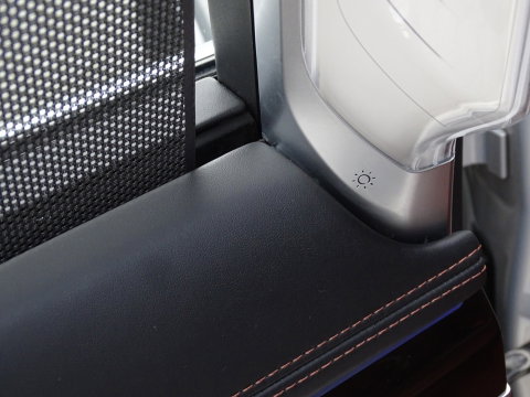 BMW 7 Serie 740e Lang 326PK / VIP / Bowers & Wilkins / Skylounge / *NAP*