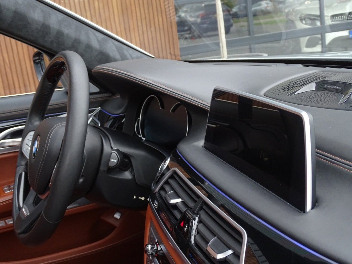 BMW 7 Serie 740e Lang 326PK / VIP / Bowers & Wilkins / Skylounge / *NAP*