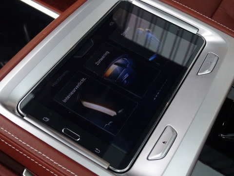 BMW 7 Serie 740e Lang 326PK / VIP / Bowers & Wilkins / Skylounge / *NAP*