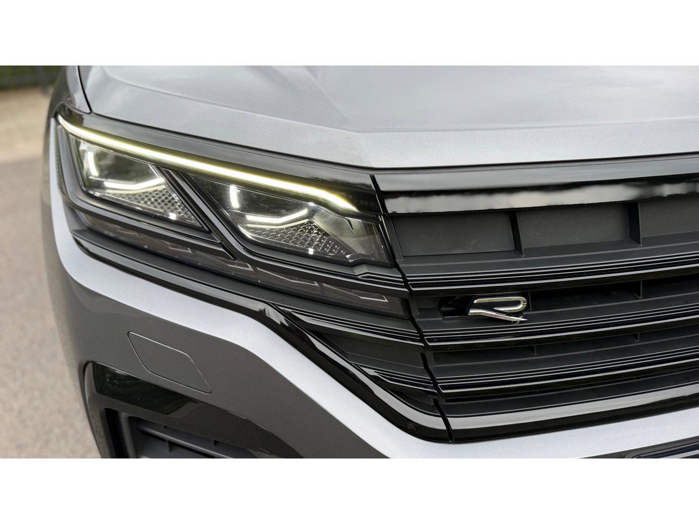 Volkswagen Touareg 3.0 TSi eHybrid 4MOTION R-Line Panoramadak leer Camera Electr.Trekhaak