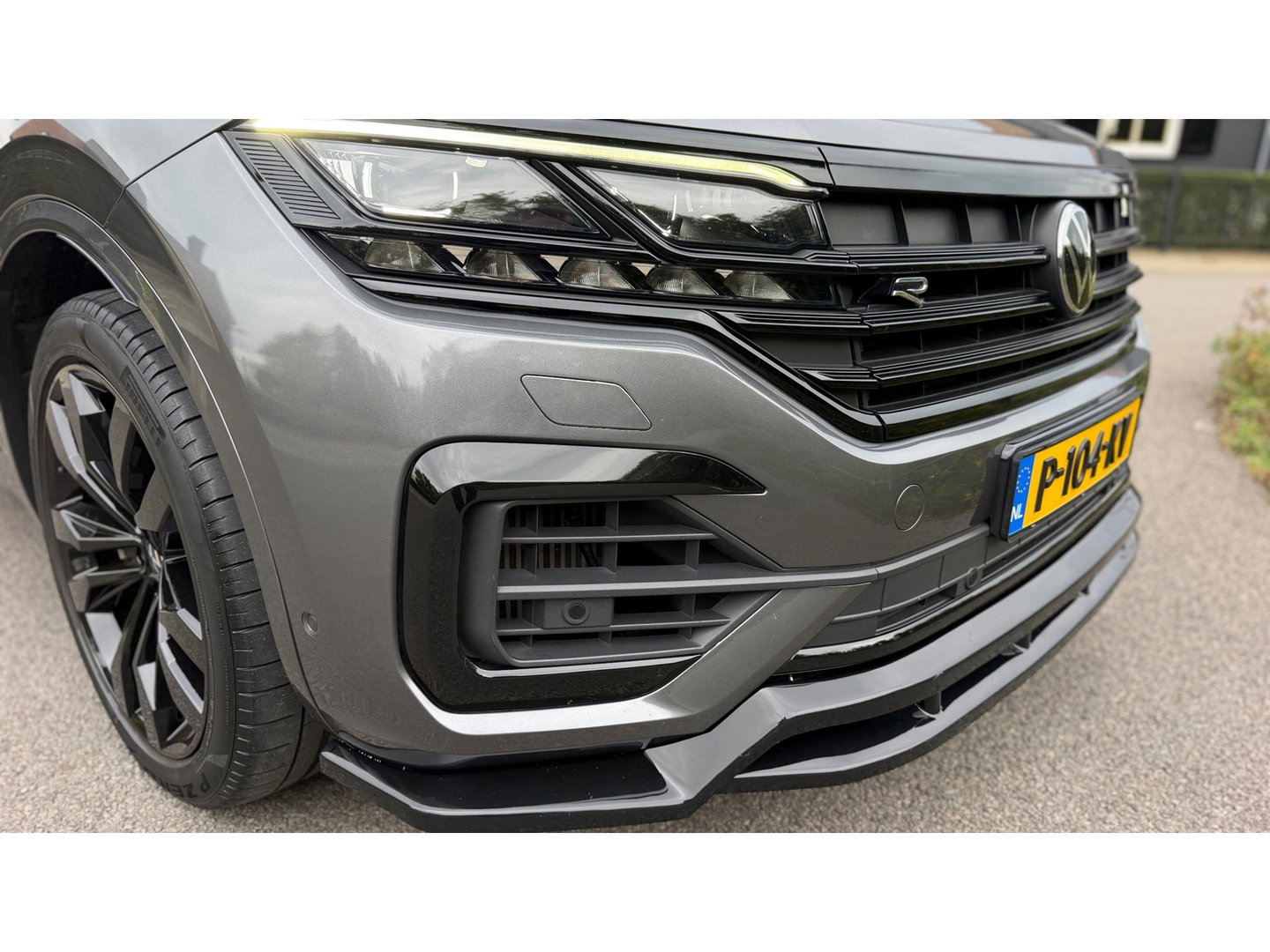 Volkswagen Touareg 3.0 TSi eHybrid 4MOTION R-Line Panoramadak leer Camera Electr.Trekhaak