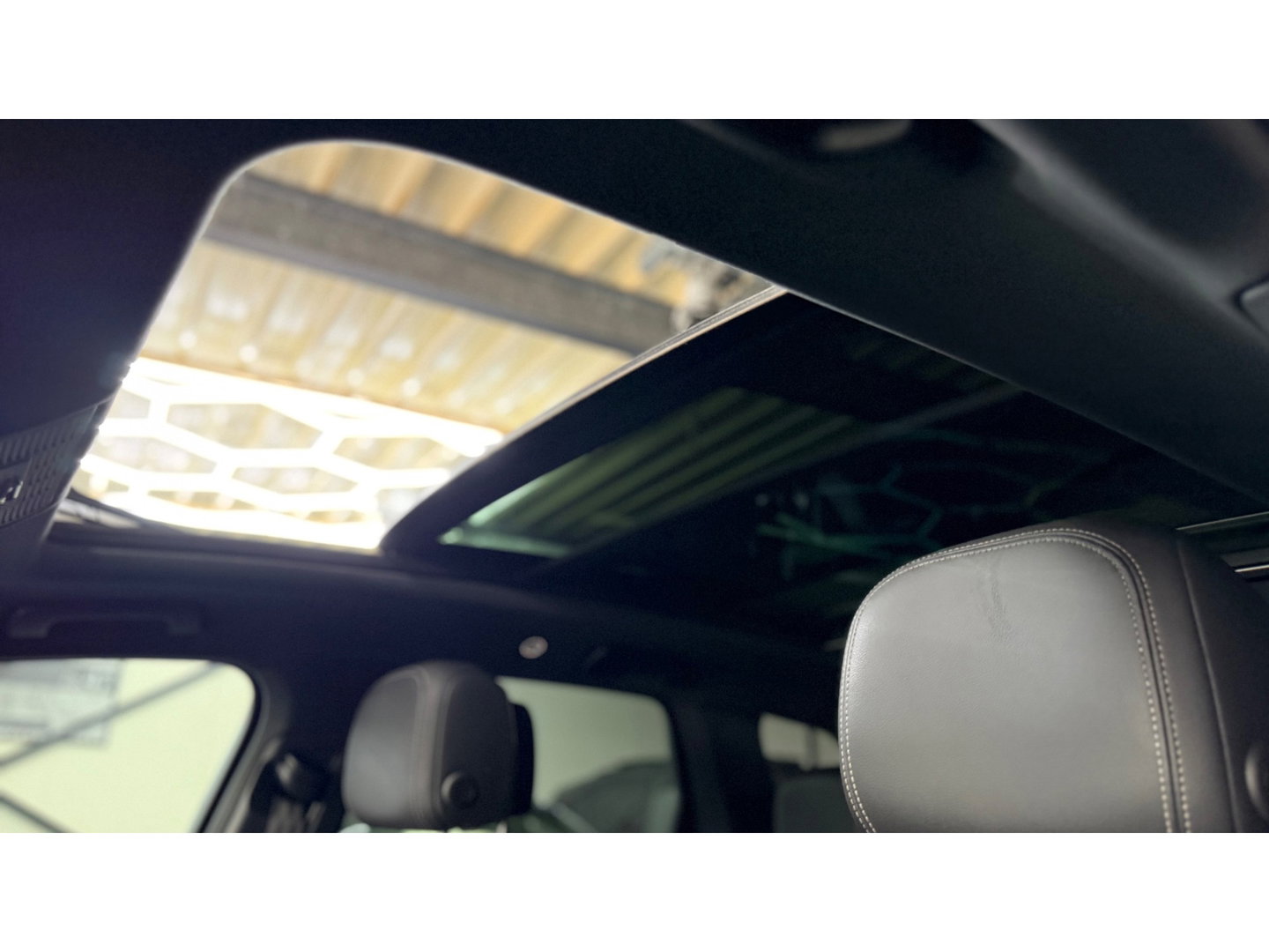 Volkswagen Touareg 3.0 TSi eHybrid 4MOTION R-Line Panoramadak leer Camera Electr.Trekhaak